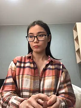 Snapshot of Milka23 chatting on February 2025 12:30:02 PM Milka23 online show from February 2025 12:30:02 PM