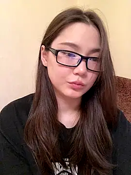 Snapshot of Milka23 chatting on September 2025 02:17:02 PM Milka23 online show from September 2025 02:17:02 PM