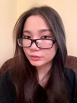 Snapshot of Milka23 chatting on October 2025 06:45:02 AM Milka23 online show from October 2025 06:45:02 AM