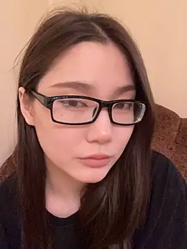 Snapshot of Milka23 chatting on October 2025 07:18:01 AM Milka23 online show from October 2025 07:18:01 AM