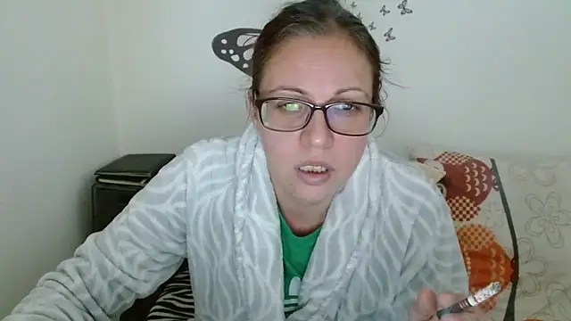 Snapshot of LadyHellene chatting on March 2026 11:32:01 AM LadyHellene online show from March 2026 11:32:01 AM