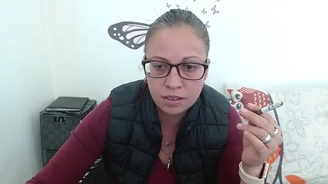 Snapshot of LadyHellene chatting on April 2026 12:35:02 PM LadyHellene online show from April 2026 12:35:02 PM