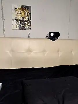 Snapshot of Lola_Hale chatting on January 2025 01:11:02 AM Lola Hale online show from January 2025 01:11:02 AM