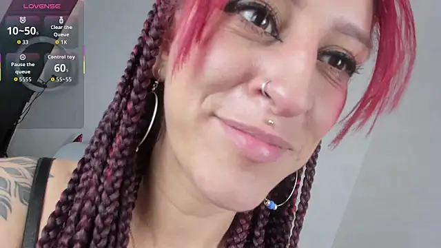 Sofi F w online show from October 2025 10:15:01 PM