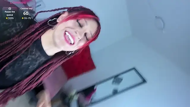 Sofi F w online show from March 2026 10:37:02 PM