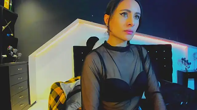 Coral Gibson online show from March 2025 09:34:02 AM