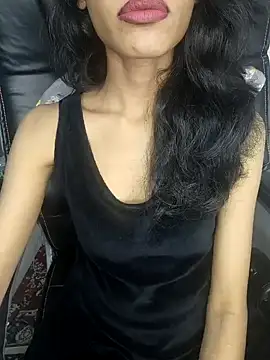 Snapshot of glam_goddess chatting on December 2024 02:20:01 AM glam goddess online show from December 2024 02:20:01 AM