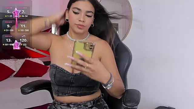 GiaFu online show from January 2025 06:06:01 PM