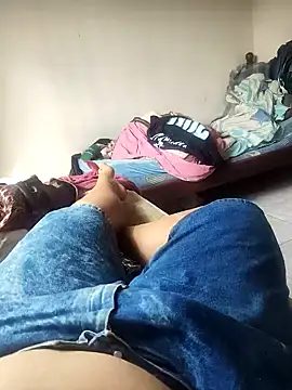 putoso031 online show from October 2025 11:55:02 AM