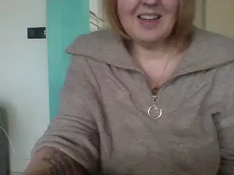 Sandcoq online show from December 2024 02:00:02 PM