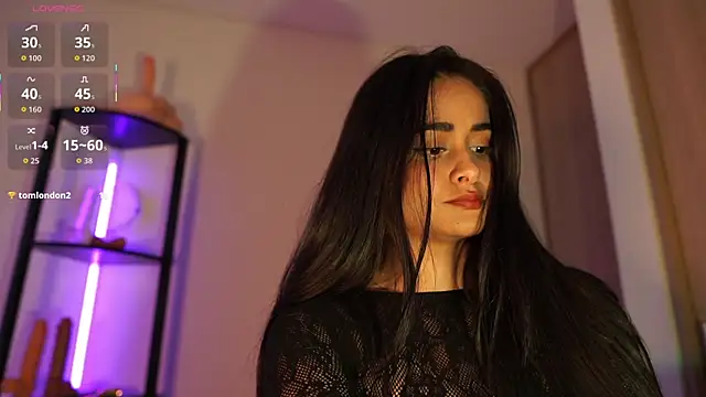 abigail adamss online show from April 2026 10:37:02 PM