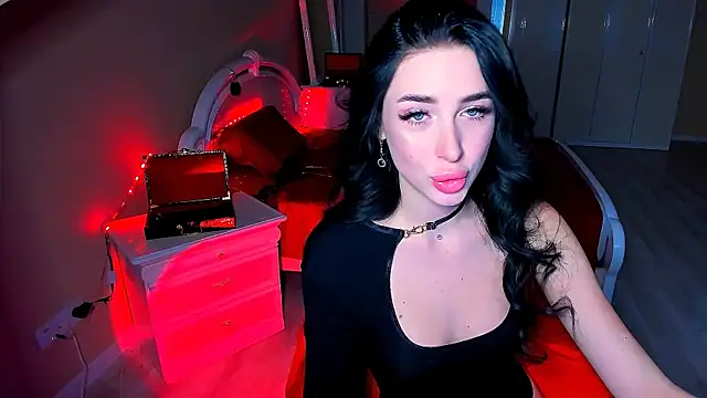 Snapshot of lovely_desire chatting on December 2024 11:03:02 AM lovely desire online show from December 2024 11:03:02 AM