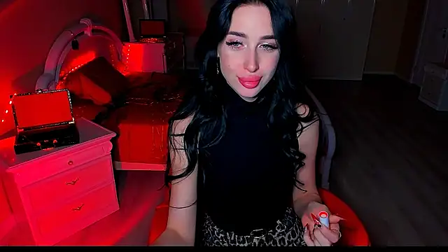 Snapshot of lovely_desire chatting on December 2024 02:50:02 PM lovely desire online show from December 2024 02:50:02 PM