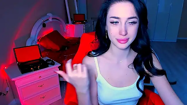 Snapshot of lovely_desire chatting on December 2024 09:03:01 AM lovely desire online show from December 2024 09:03:01 AM