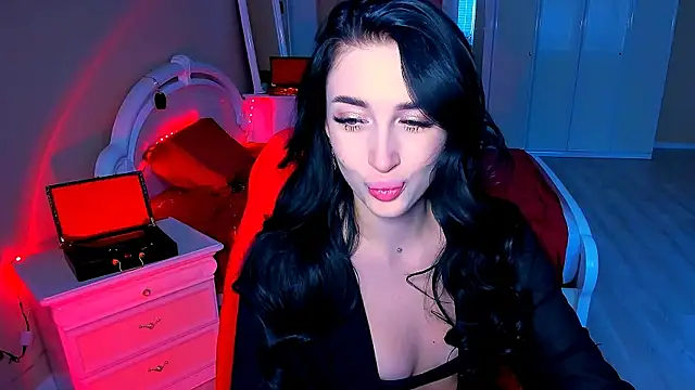 Snapshot of lovely_desire chatting on December 2024 11:17:01 AM lovely desire online show from December 2024 11:17:01 AM