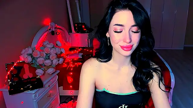 Snapshot of lovely_desire chatting on February 2025 06:24:01 AM lovely desire online show from February 2025 06:24:01 AM