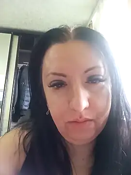 Snapshot of Veronica-Celie chatting on April 2026 05:24:02 AM Veronica-Celie online show from April 2026 05:24:02 AM