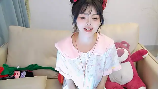 mango-a online show from January 2025 12:17:01 PM