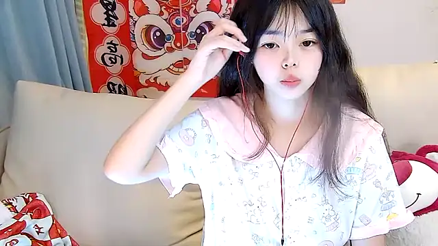 mango-a online show from February 2025 12:35:02 PM