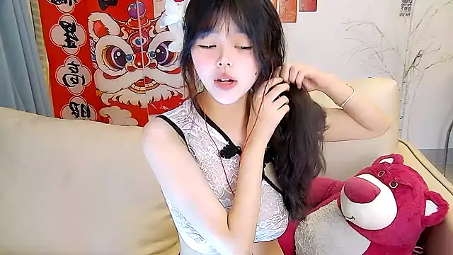 mango-a online show from February 2025 12:43:02 PM