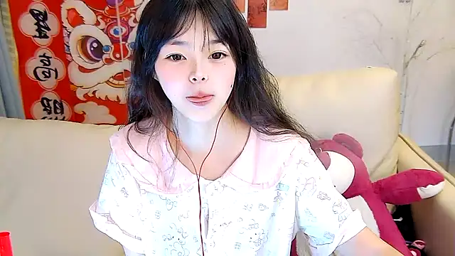 mango-a online show from February 2025 12:43:01 PM