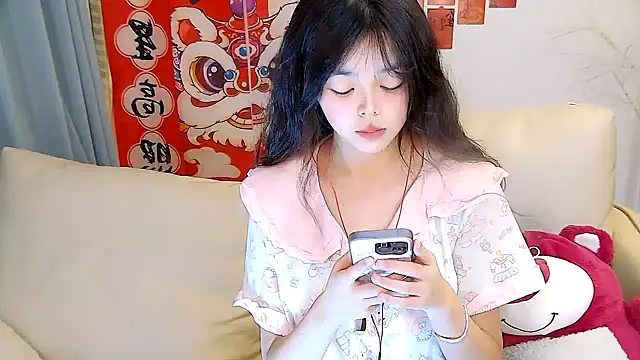 mango-a online show from February 2025 12:28:01 PM