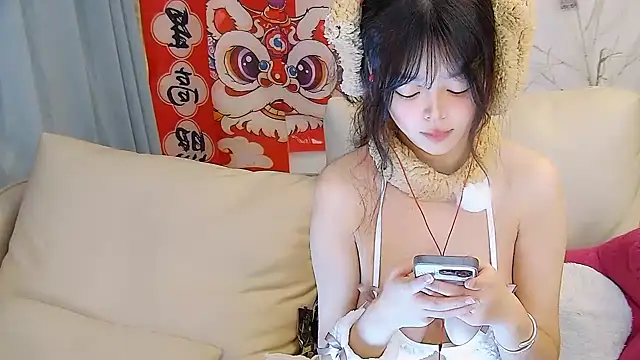 mango-a online show from March 2025 12:34:01 PM