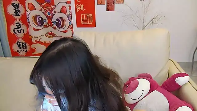 mango-a online show from March 2025 12:04:02 PM