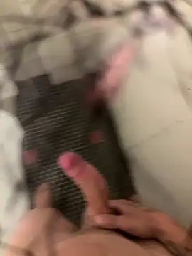 Snapshot of lescro95_ chatting on September 2025 04:22:02 PM lescro95 online show from September 2025 04:22:02 PM