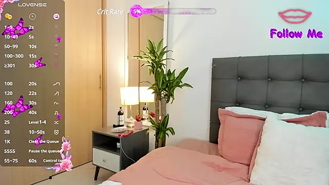 Snapshot of charlotte_james0 chatting on March 2025 02:59:01 AM charlotte james0 online show from March 2025 02:59:01 AM