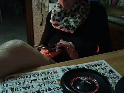 VeneRed online show from October 2025 04:35:02 AM