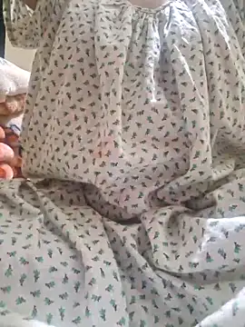 Melody Shyla online show from September 2025 05:12:02 PM