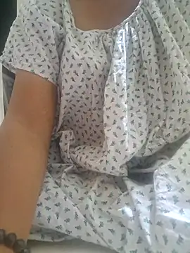 Melody Shyla online show from September 2025 03:57:01 PM