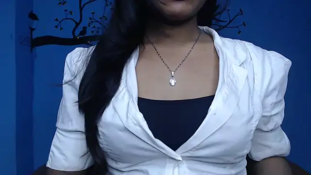 Snapshot of Wish_Queen chatting on April 2026 10:42:01 AM Wish Queen online show from April 2026 10:42:01 AM