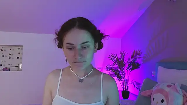 Snapshot of L1ittle_kitty_ chatting on June 2026 05:35:02 AM L1ittle kitty online show from June 2026 05:35:02 AM