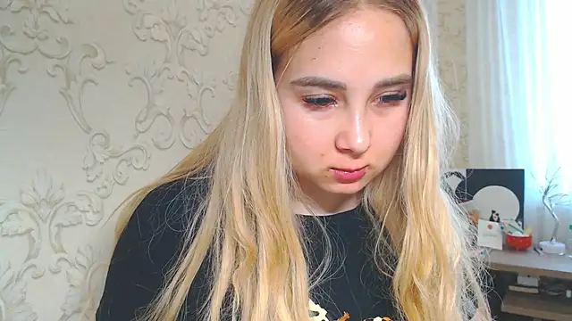 DolphinDreams online show from April 2026 09:13:01 AM