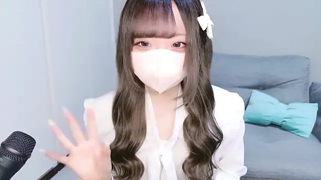 Snapshot of ASUKA_ch chatting on April 2026 12:10:01 PM ASUKA ch online show from April 2026 12:10:01 PM