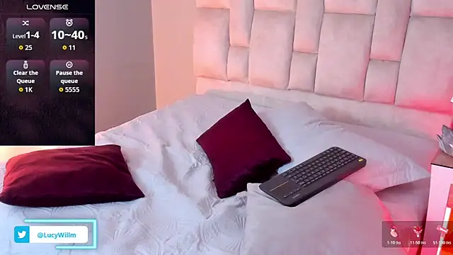 Lucy Williiams online show from March 2026 07:42:01 PM