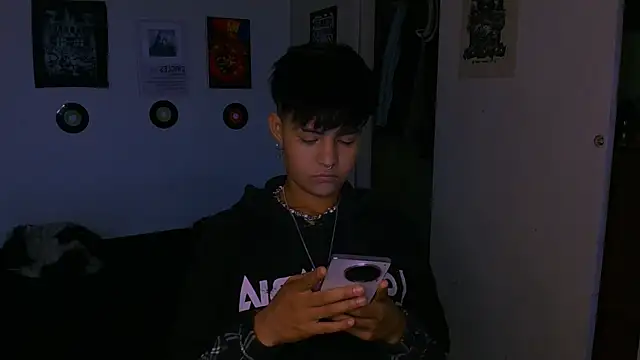 alex one888 online show from December 2025 09:10:02 PM