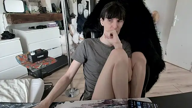 CeriseLapine online show from October 2025 10:27:02 AM