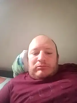 Snapshot of gato- chatting on March 2025 10:11:01 PM gato- online show from March 2025 10:11:01 PM