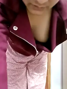 Indianhyna online show from December 2024 08:49:02 AM