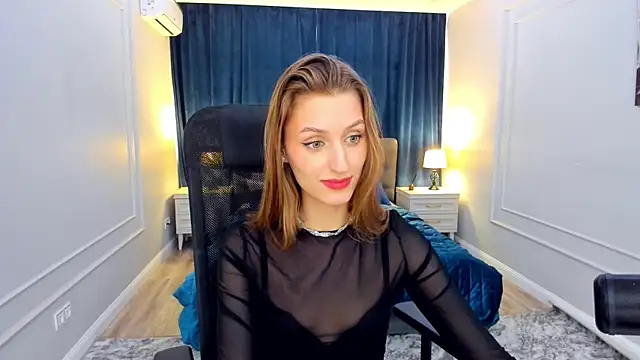 Snapshot of NaturalBeaty chatting on February 2025 09:47:02 AM NaturalBeaty online show from February 2025 09:47:02 AM
