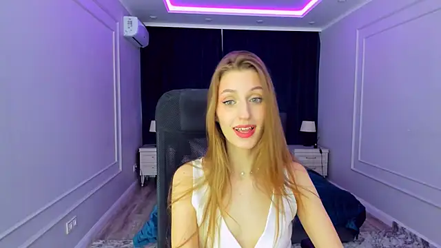 Snapshot of NaturalBeaty chatting on March 2025 03:47:01 AM NaturalBeaty online show from March 2025 03:47:01 AM