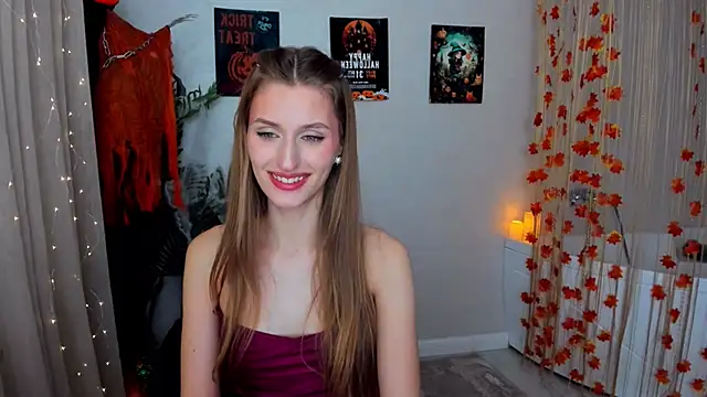 Snapshot of NaturalBeaty chatting on October 2025 03:50:02 AM NaturalBeaty online show from October 2025 03:50:02 AM