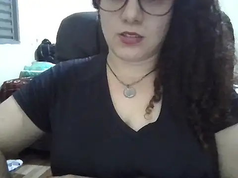 litha luna online show from February 2025 09:37:01 PM