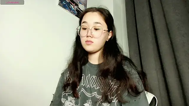 Jennatyan online show from March 2025 06:16:01 PM