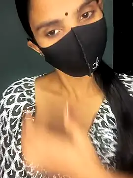 Snapshot of cute_simmy0 chatting on March 2026 03:28:02 PM cute simmy0 online show from March 2026 03:28:02 PM