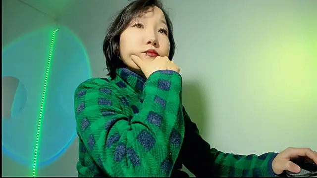 Snapshot of himeros_goddess chatting on December 2024 12:50:01 AM himeros goddess online show from December 2024 12:50:01 AM