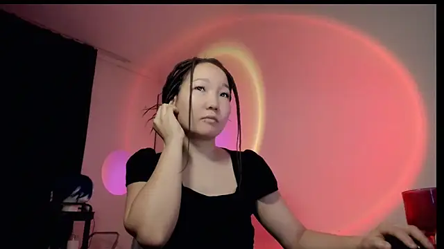 Snapshot of himeros_goddess chatting on January 2025 12:26:02 AM himeros goddess online show from January 2025 12:26:02 AM